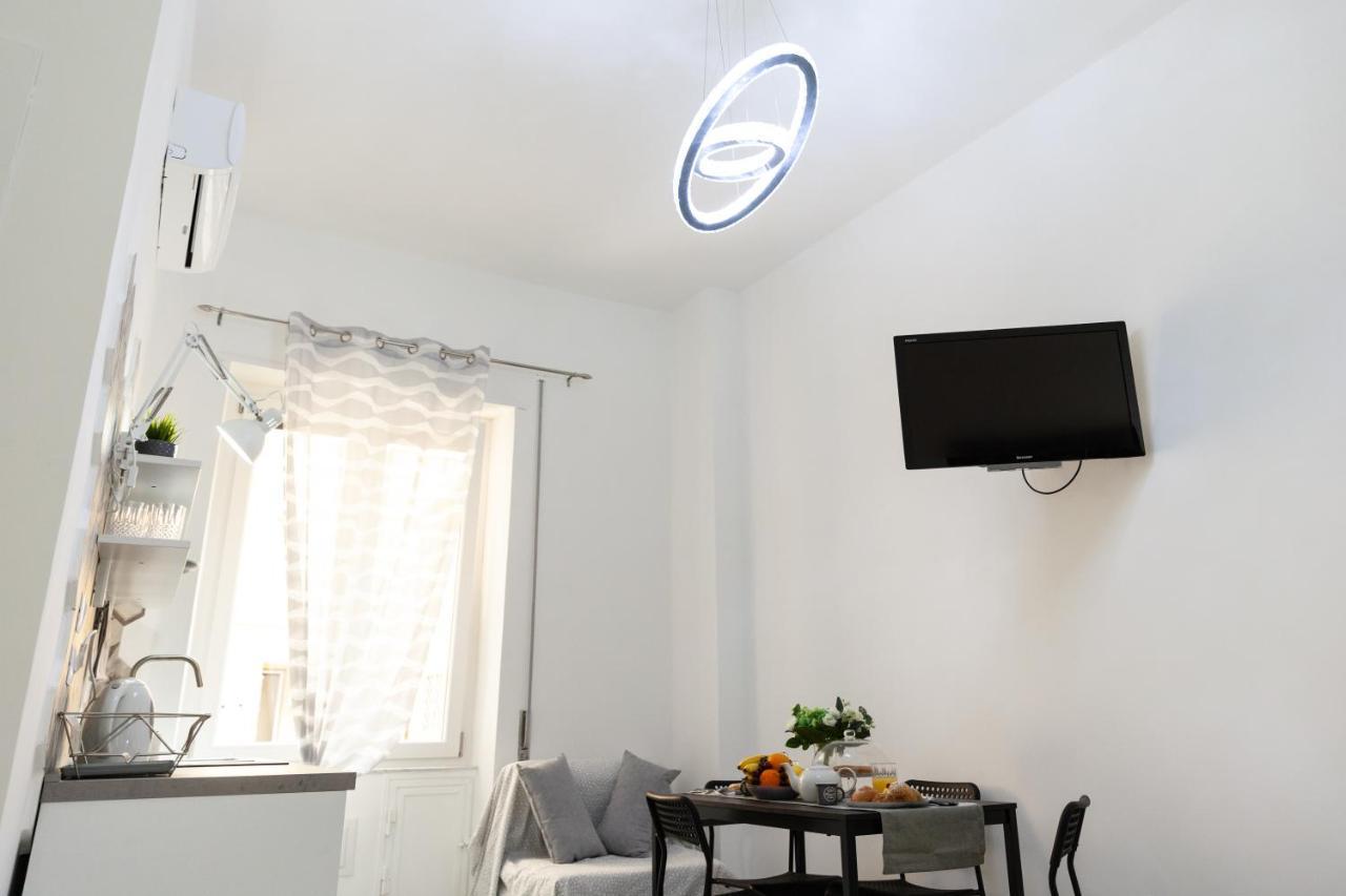 Velia34 Bed & Breakfast Салерно Екстериор снимка