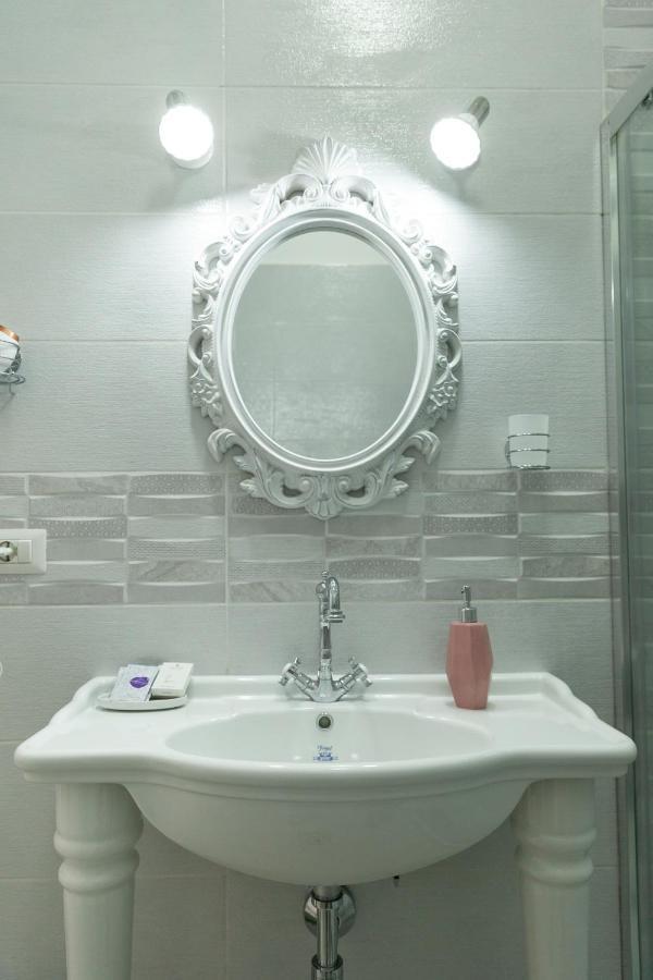 Velia34 Bed & Breakfast Салерно Екстериор снимка