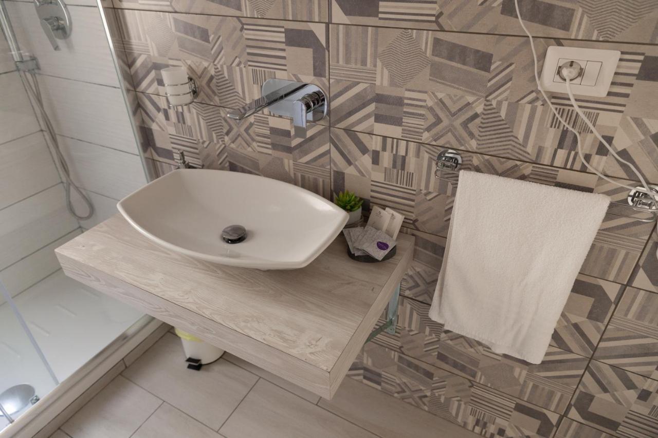Velia34 Bed & Breakfast Салерно Екстериор снимка